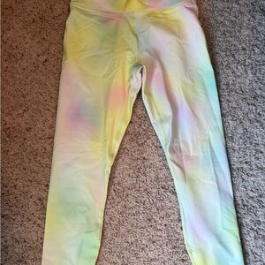Fabletics Women Tie-Dye Pastel Leggings